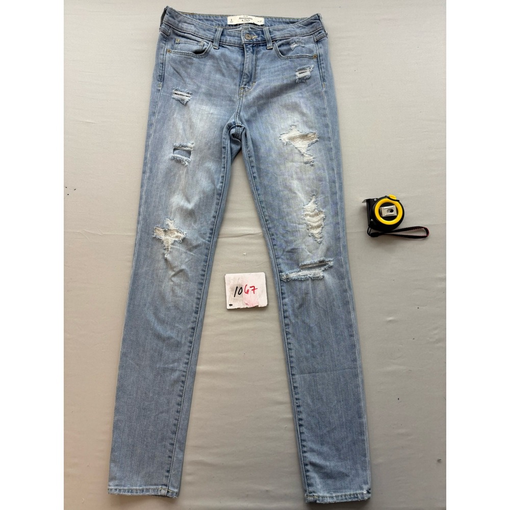 Abercrombie & Fitch Skinny Jeans Light Wash Distressed Destroyed W27 L30 Size 4